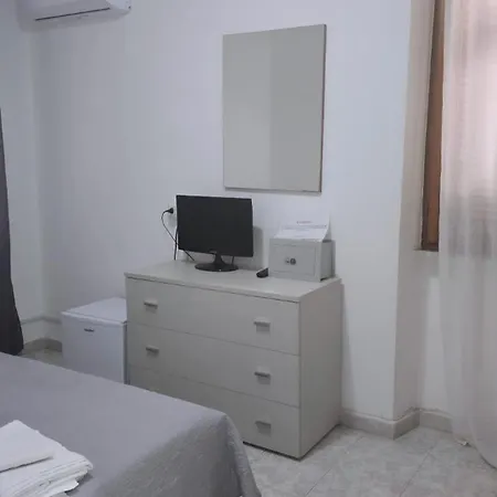 Bed & Breakfast Tra Rocce E Mare La Maddalena (Sassari)