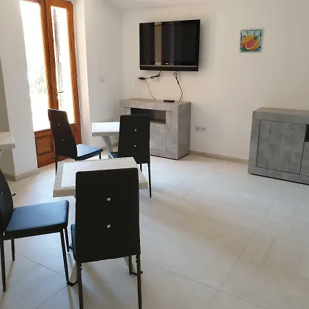 Tra Rocce E Mare Bed & Breakfast La Maddalena (Sassari)