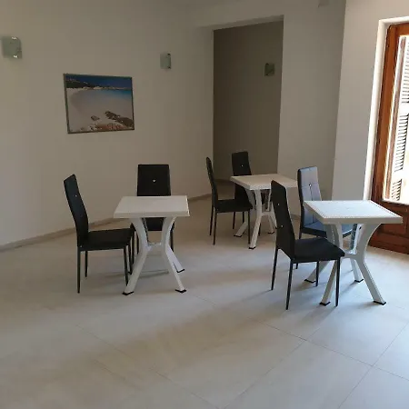 Tra Rocce E Mare Nocleg ze śniadaniem La Maddalena (Sassari)