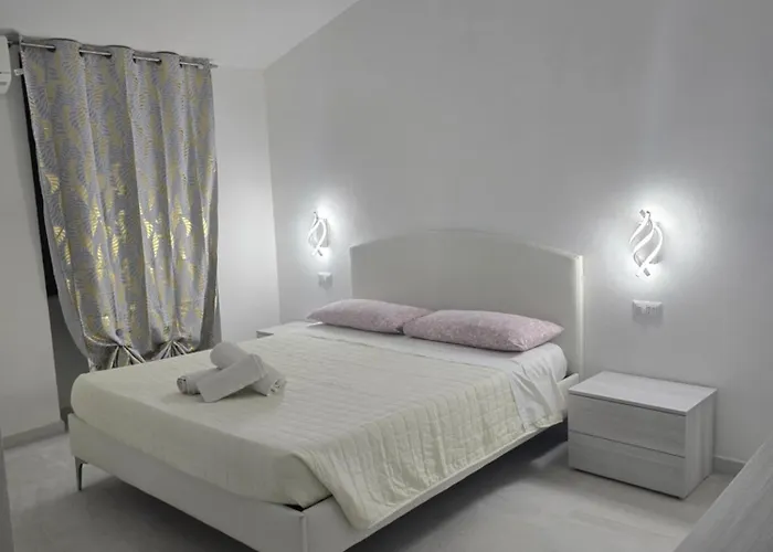 Tra Rocce E Mare Panzió La Maddalena