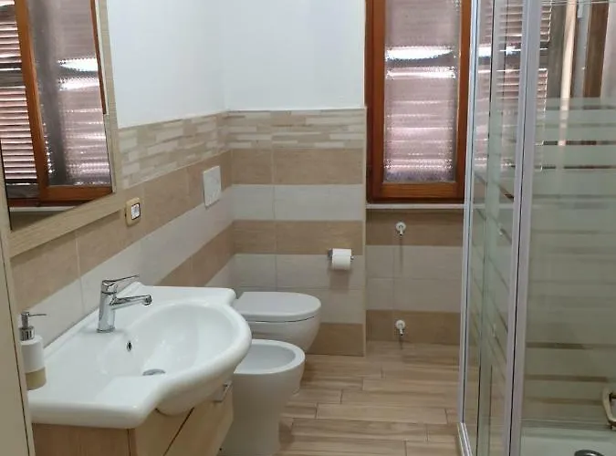 Tra Rocce E Mare La Maddalena